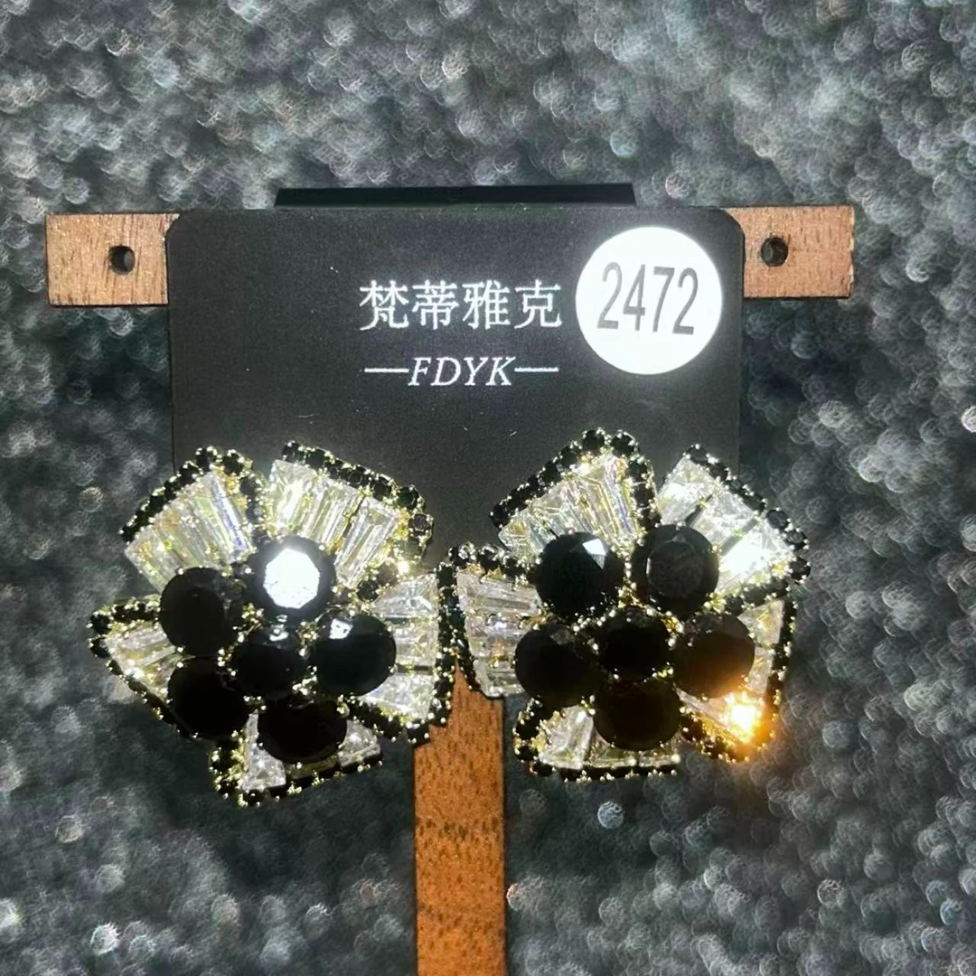 铜合金锆石耳饰 梵2472时尚耳钉