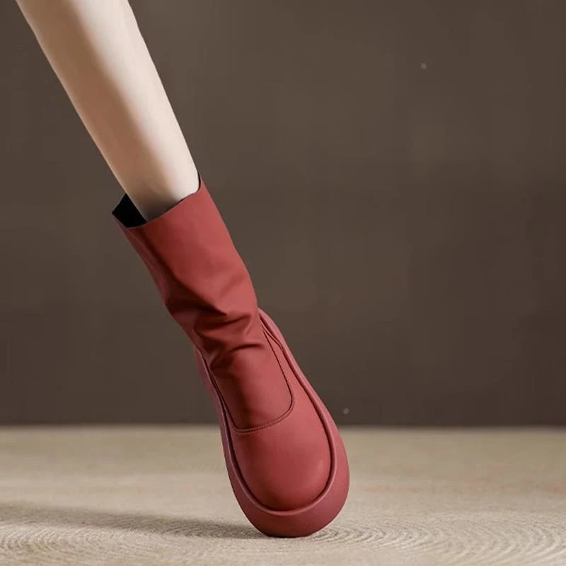 香港&CUFK韩版洋气厚底增高弹力烟筒靴2025冬季新款时尚甜酷红色