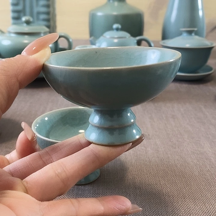 瓷片高足杯一一一一一一一一一