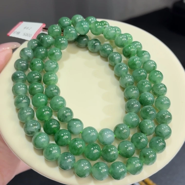 翡翠未镶嵌手链辣绿飘花卡8.2