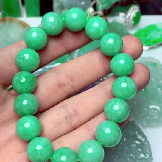 翡翠手串未镶嵌凯*～A货