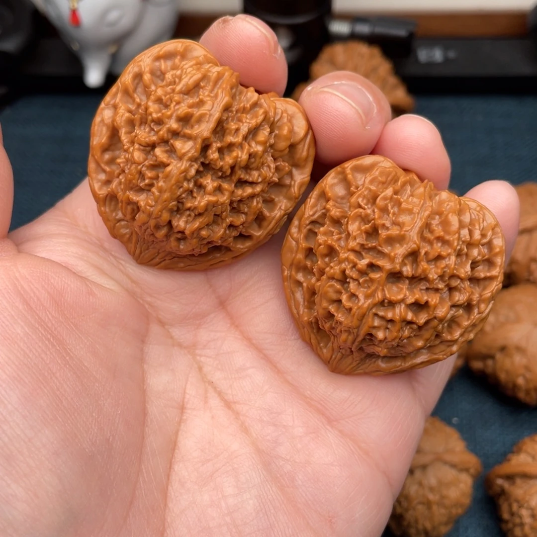 文玩核桃把件全满天星39.8