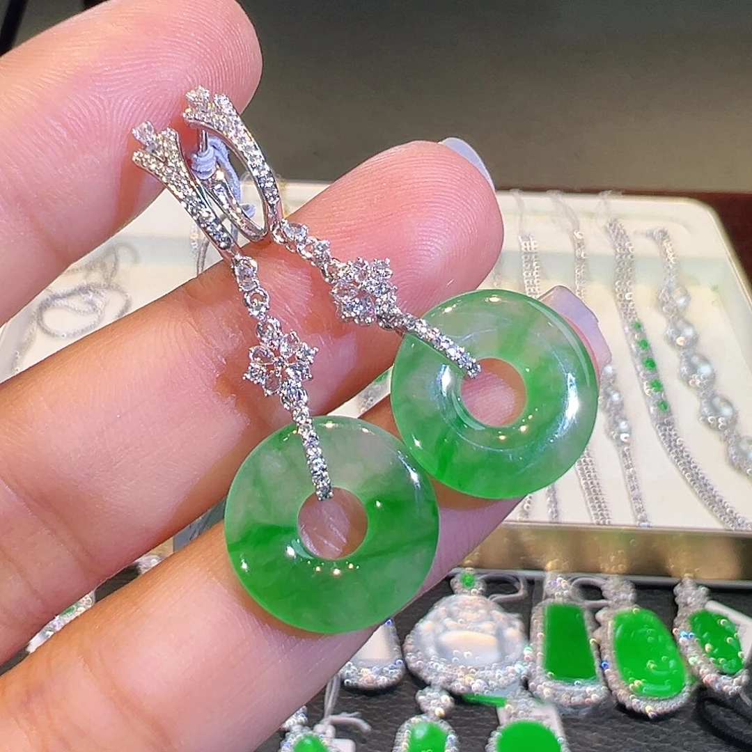 翡翠18K金镶嵌耳饰