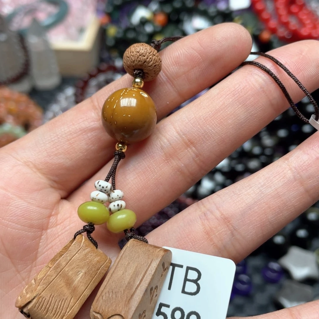 水晶多样性发一只未镶嵌