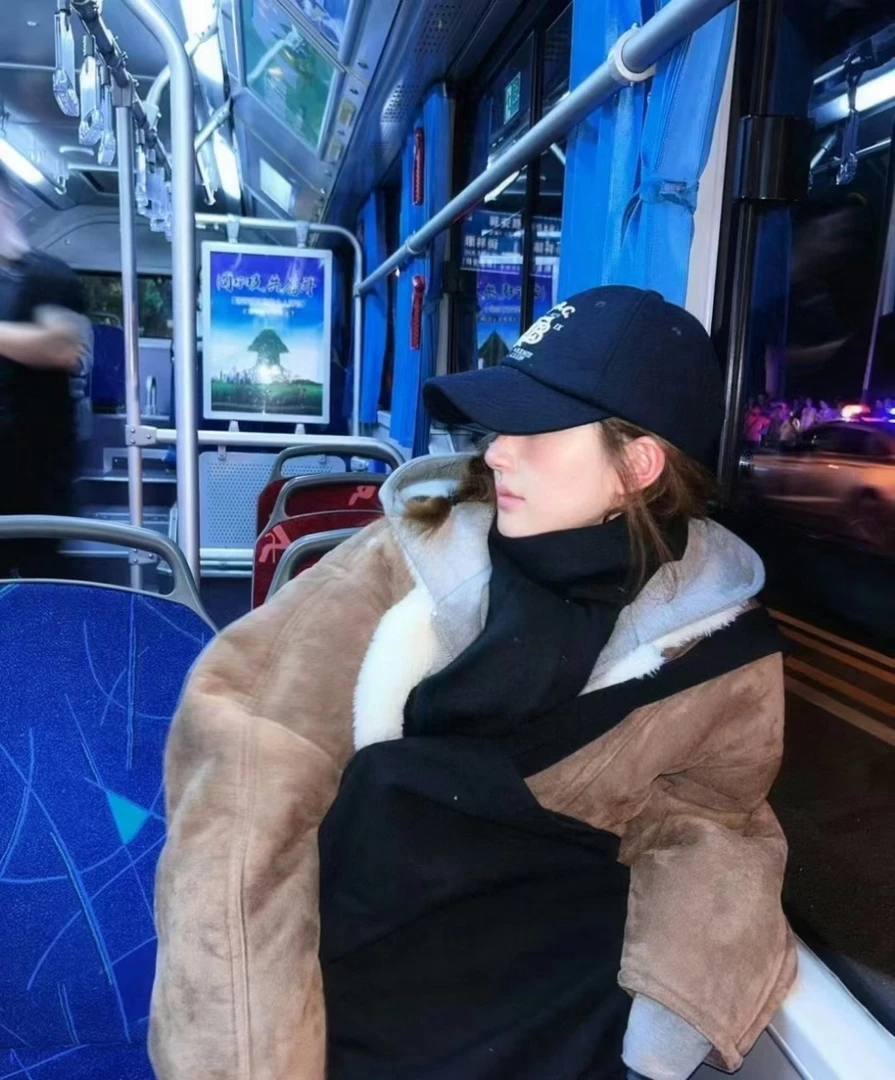 【Halo】露思同款皮毛一体外套 冬季氛围感十足 复古土棕色系