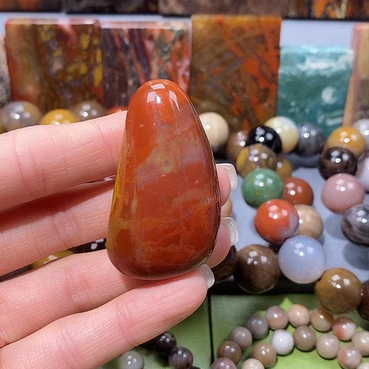 勇***涯硅化玉未镶嵌天然北票树化玉吊坠