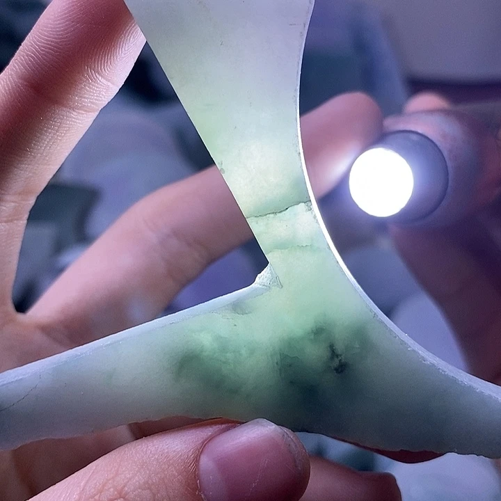 翡翠裸石纯天然翡翠