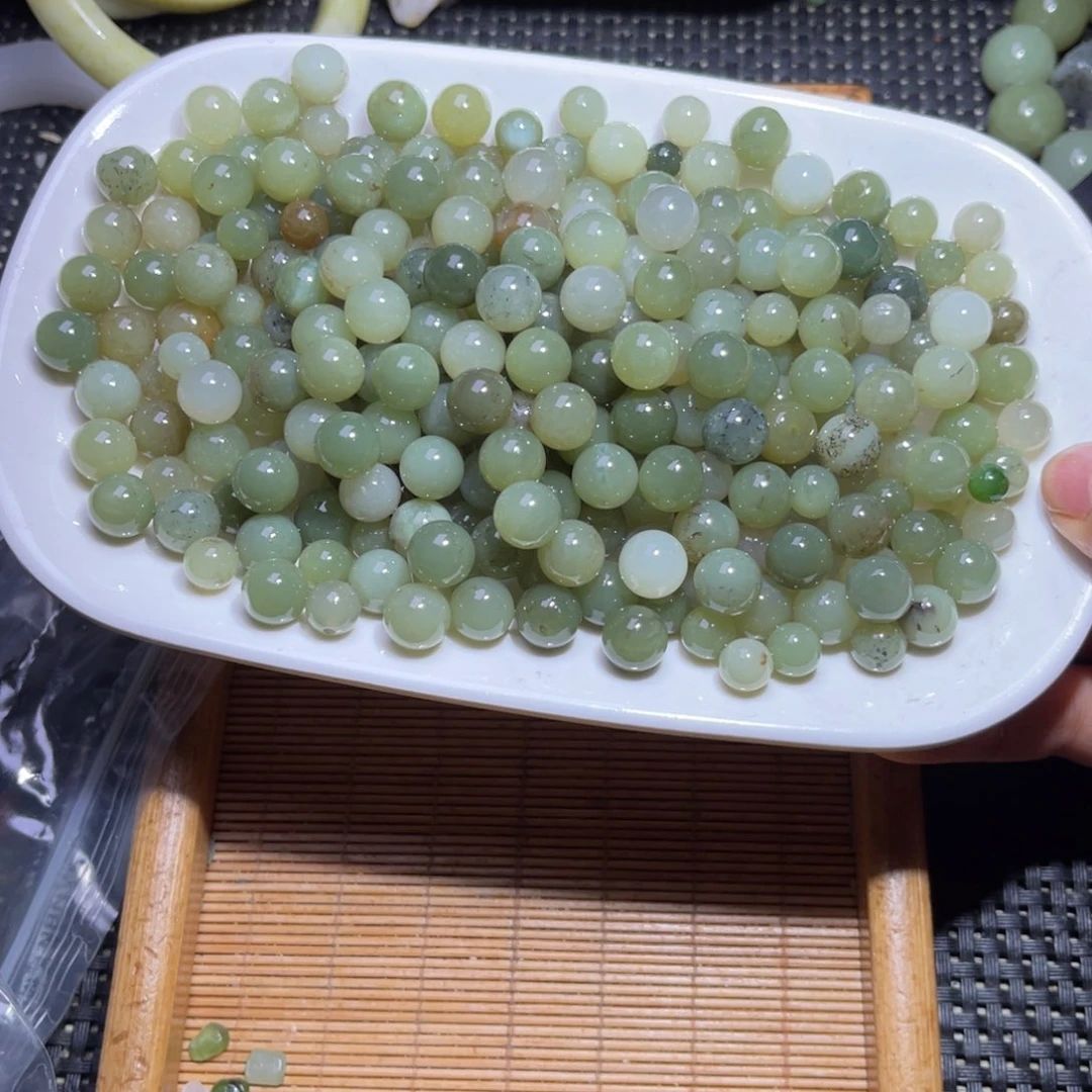 未镶嵌和田玉车挂