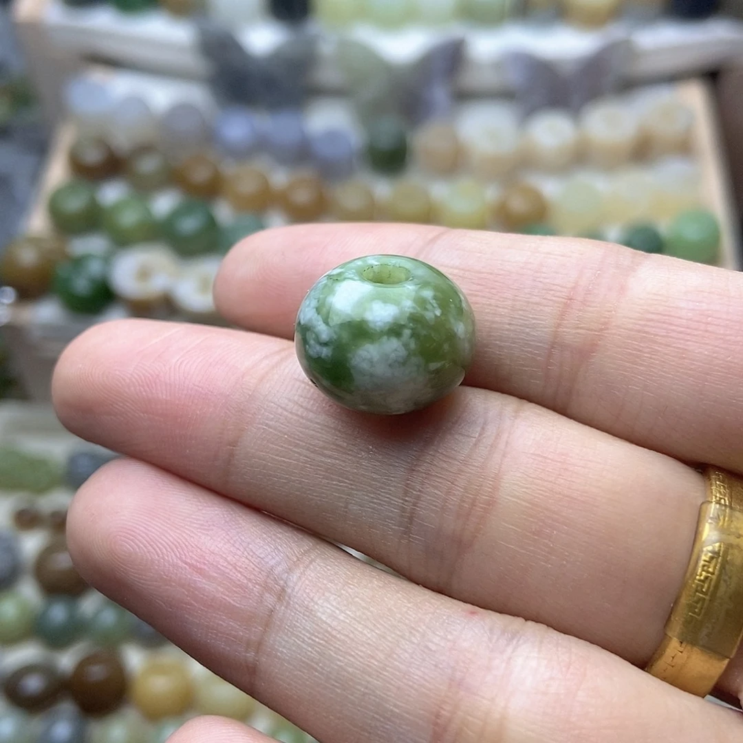 和田玉未镶嵌颈饰福利1 微瑕 买断不退换