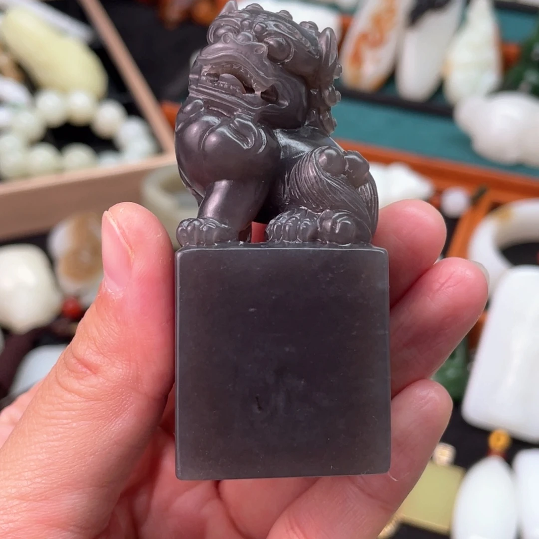 和田玉把件未镶嵌