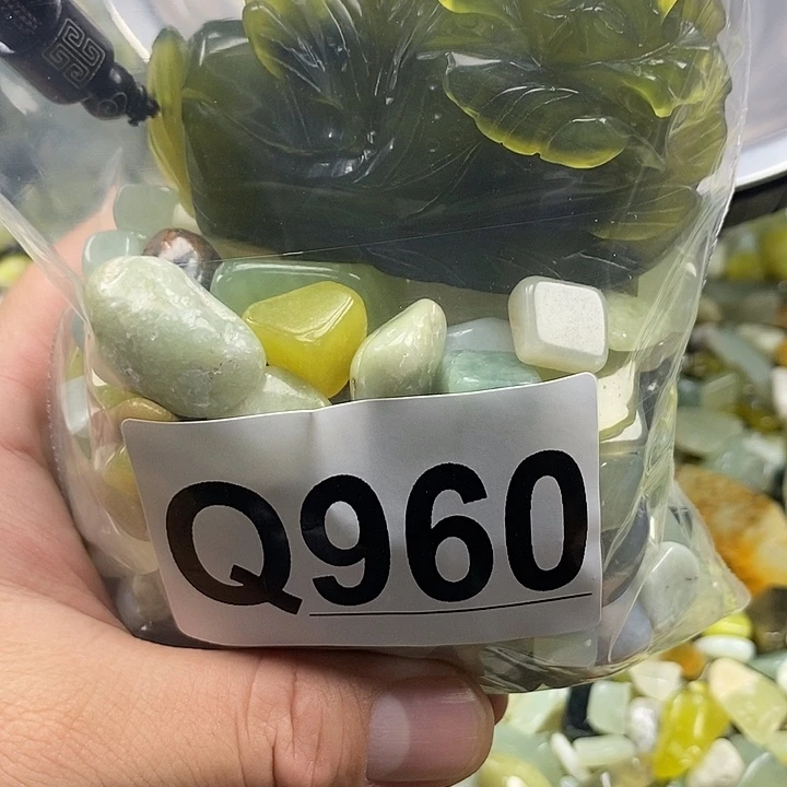 未镶嵌蛇纹石玉鱼缸石