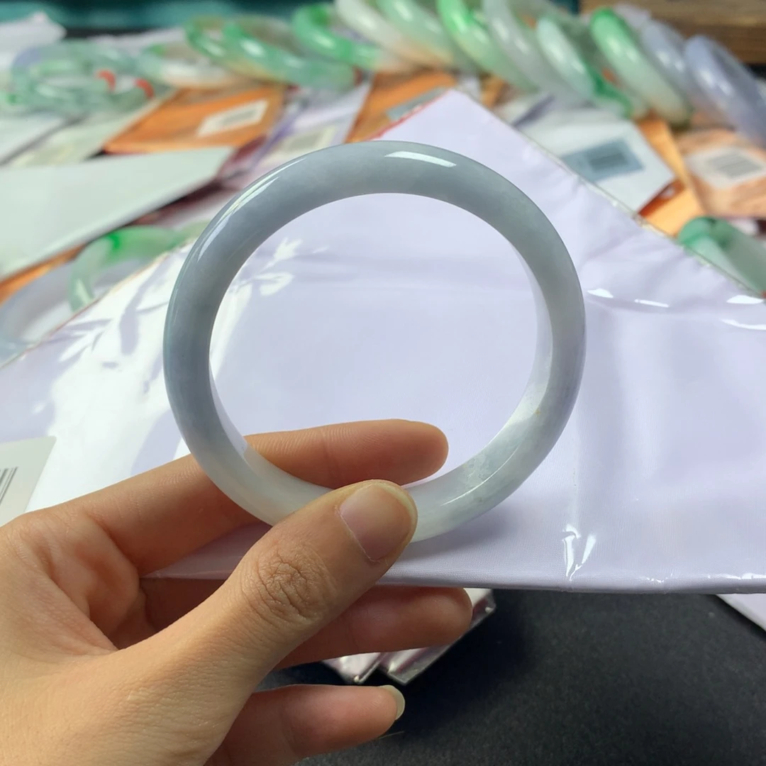 未镶嵌手镯翡翠福利