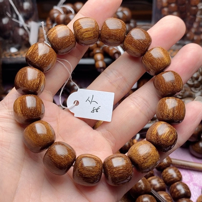 【闪购商品】贡木手串/手链谁****从巴布亚贡木
