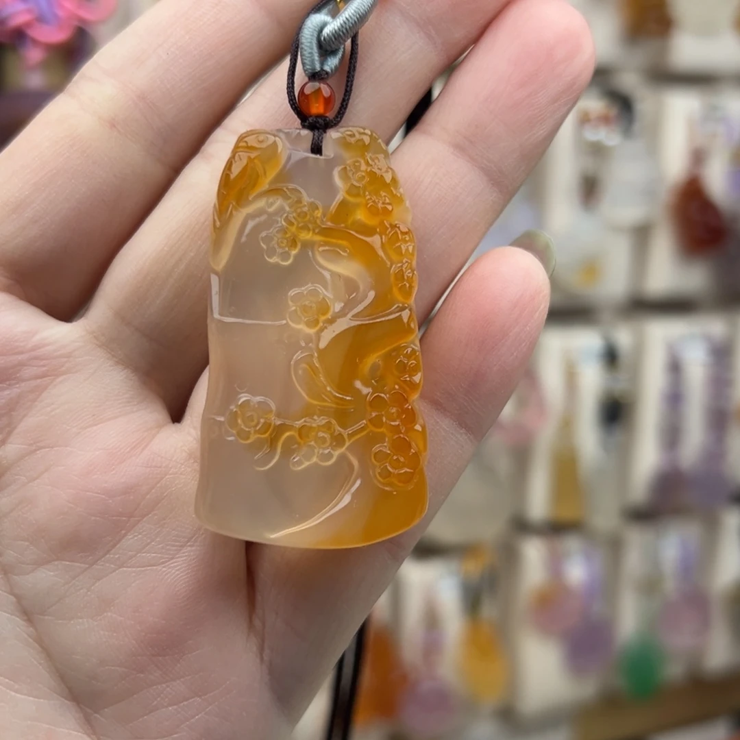 玛瑙/玉髓未镶嵌吊坠(赠链)