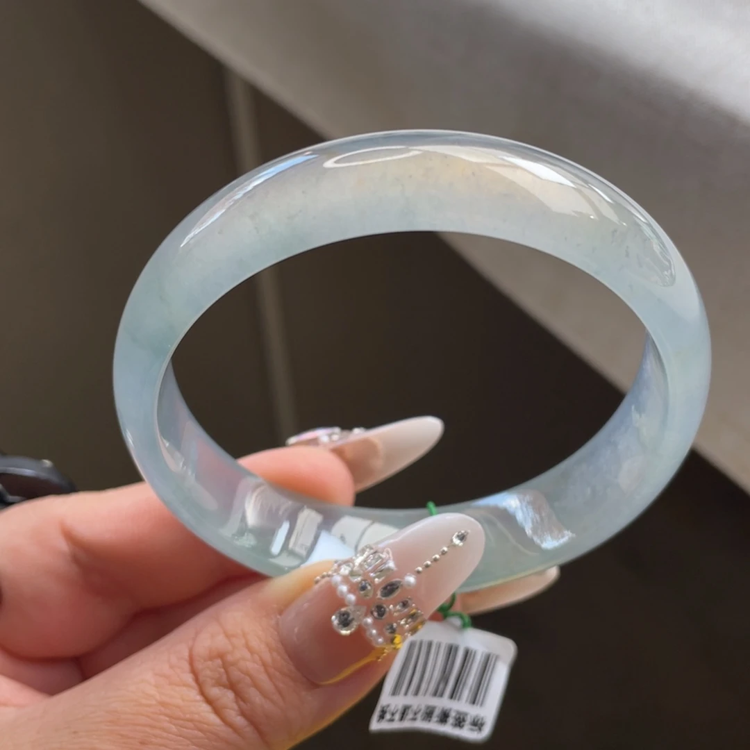 翡翠未镶嵌手镯【强烈推荐】高冰蓝刚正圈手镯