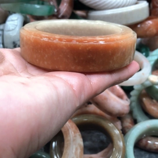 石英质玉手镯未镶嵌高*淘