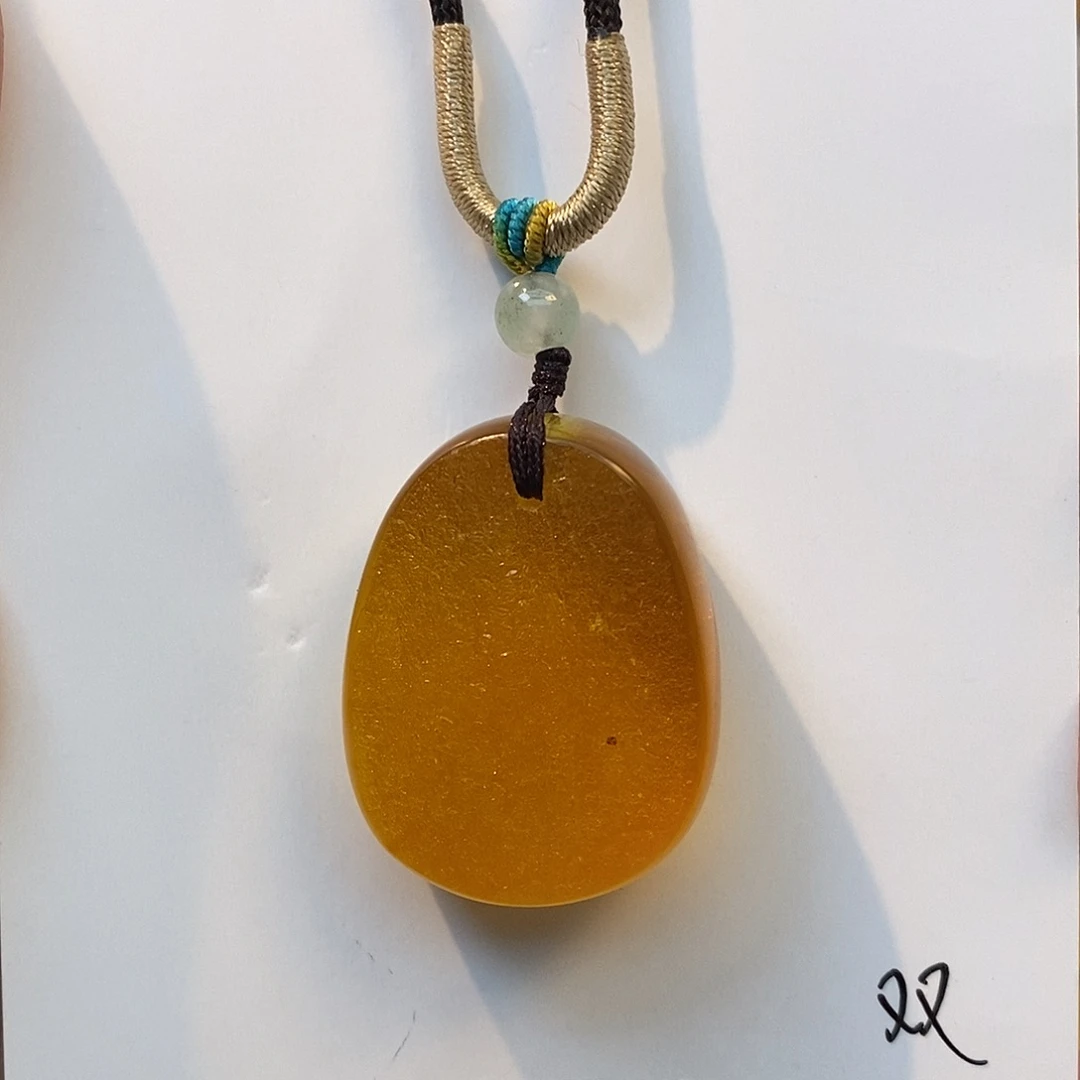 定制琥珀未镶嵌8