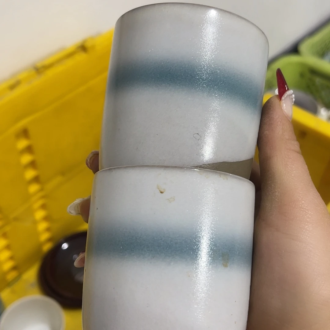 瓷片?*嗯！羽毛球赛和足球锦标是奥运