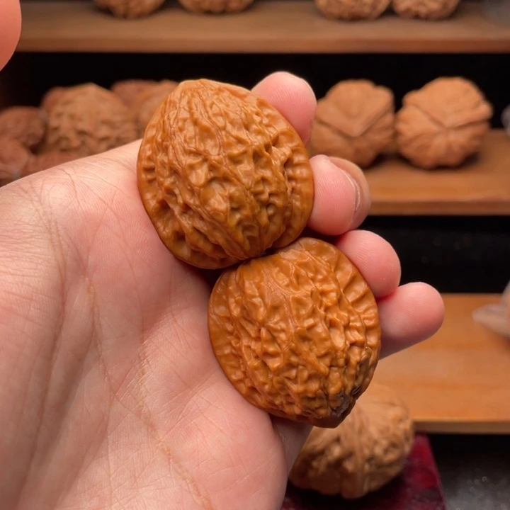 吊坠文玩核桃35全品蜡皮金牛