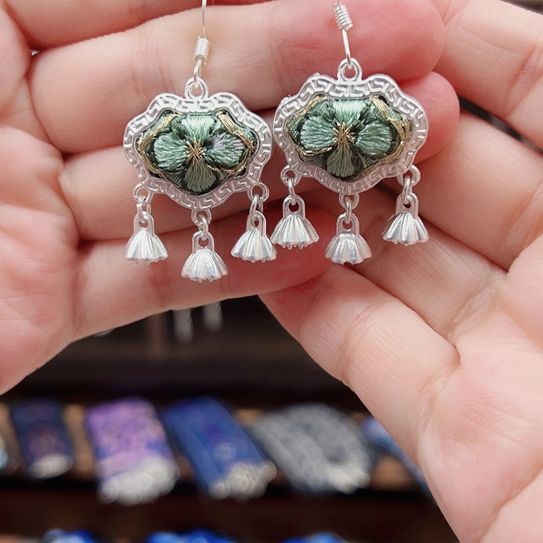 织绣手工刺绣工艺品