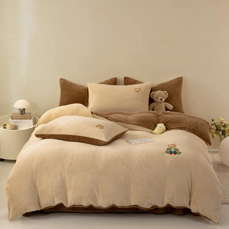 高端爆款小熊双面牛奶绒冬季加厚四件套床上用品适合裸睡款双面绒