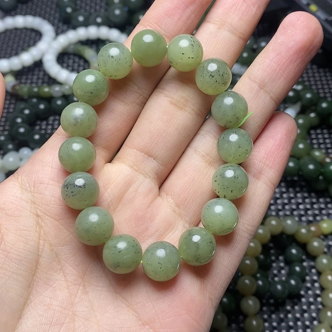 和田玉未镶嵌手串4