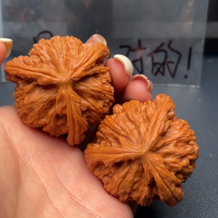 砖***头文玩核桃吊坠白狮子