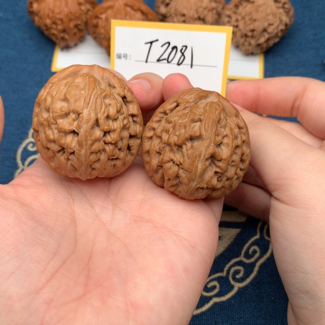 吊坠文玩核桃41红锦鲤 2081