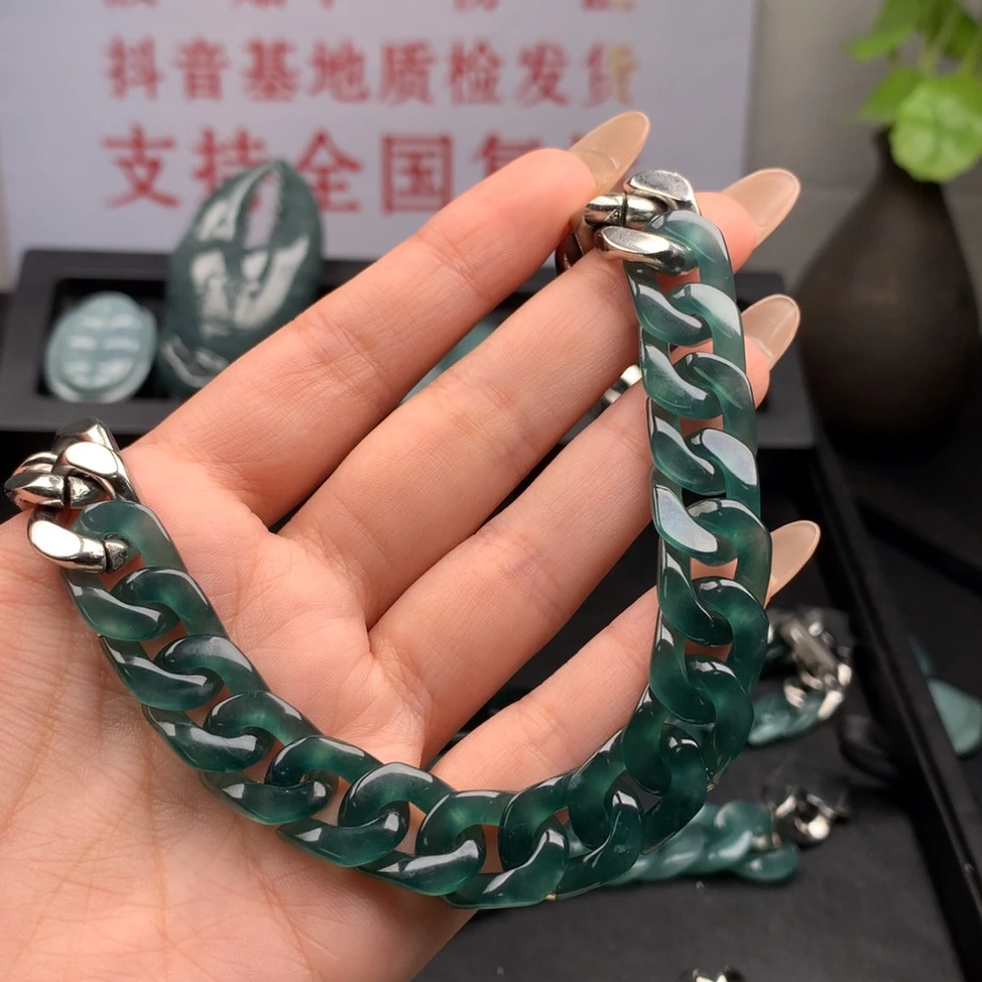 军***下翡翠未镶嵌手链00002