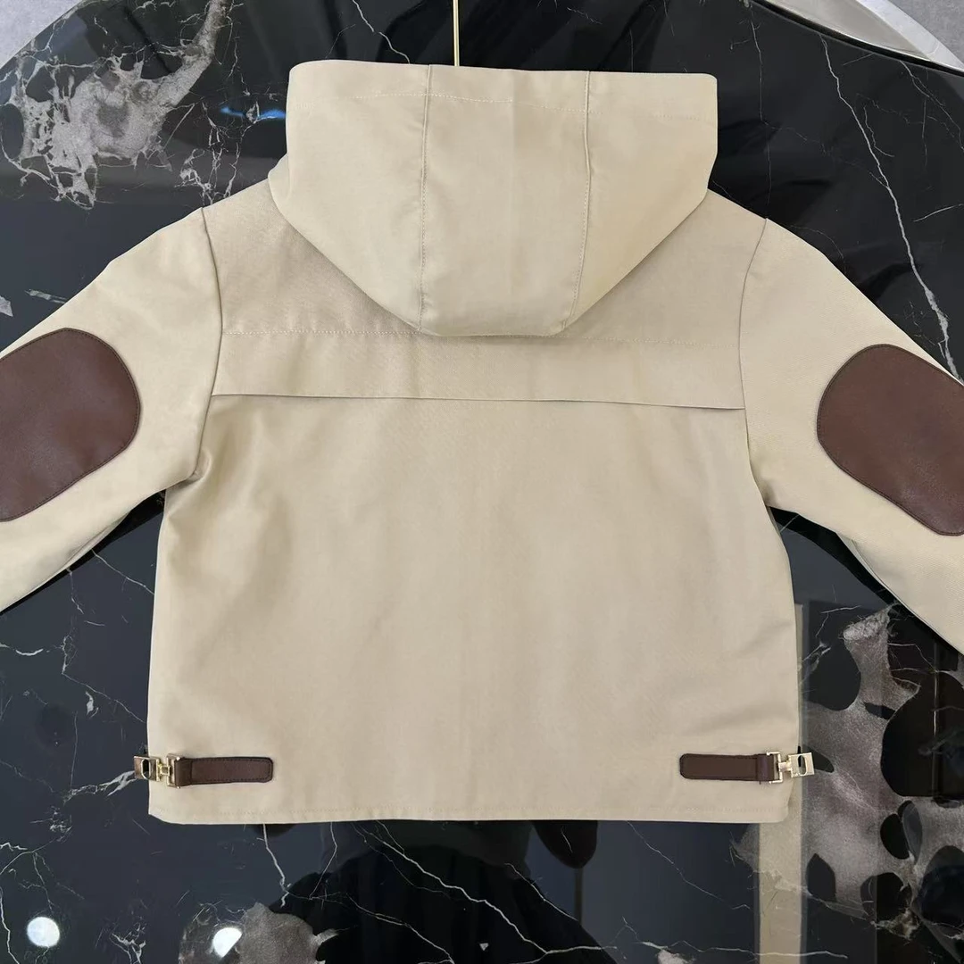 66727年秋新款儿童休闲百搭拼接风衣格纹外套