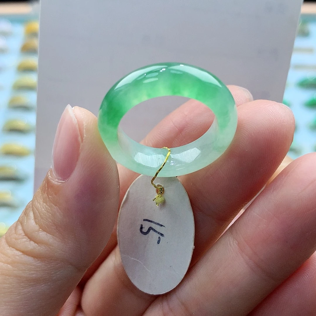 翡翠戒指未镶嵌@****）15圈