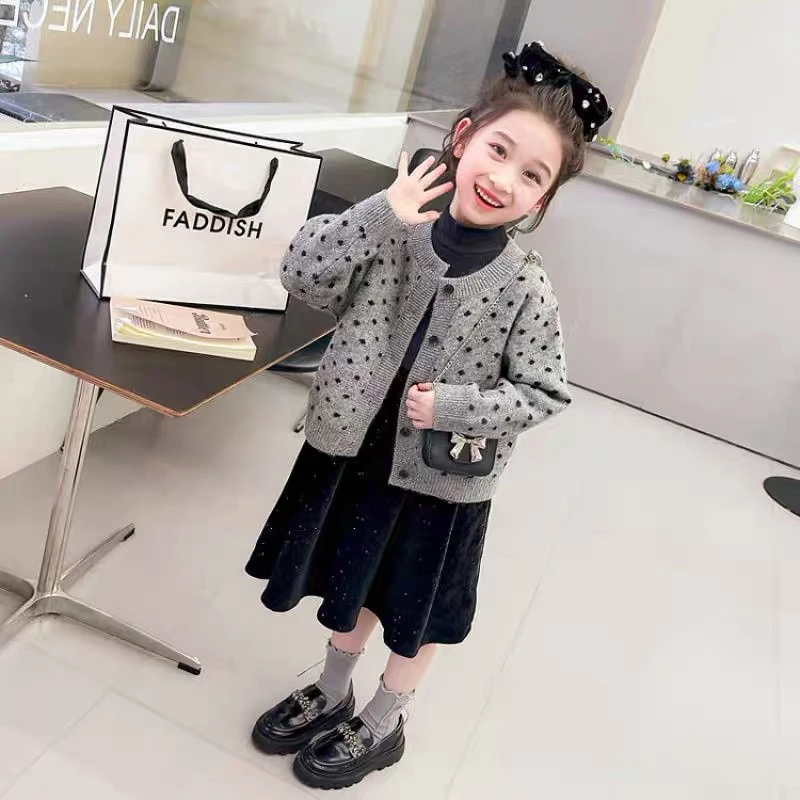 韩版秋冬装女童洋气波点针织毛衣外套宝宝加绒灯芯绒连衣裙套装