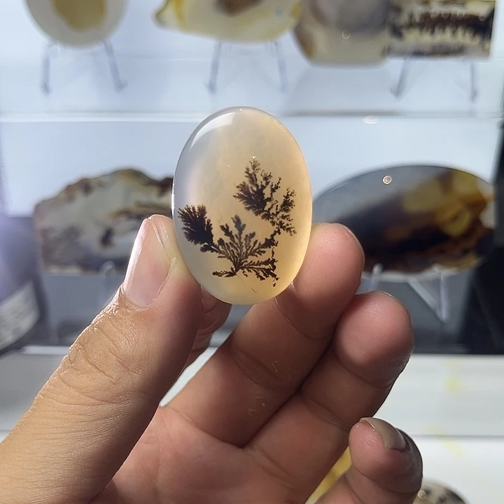玛瑙/玉髓未镶嵌吊坠(不含链)