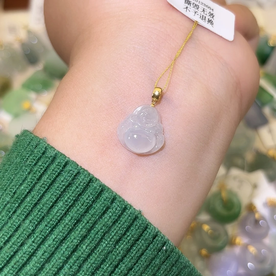 翡翠18K金镶嵌颈饰佛公