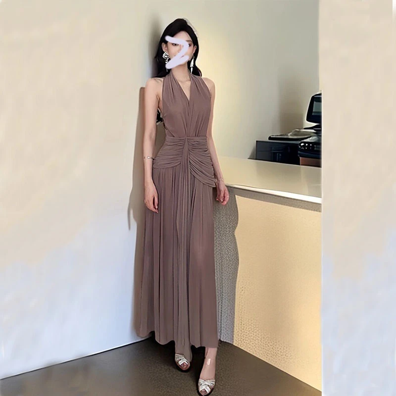 【荷包蛋】名媛气质褶皱露背设计开叉裙法式挂脖连衣裙显瘦
