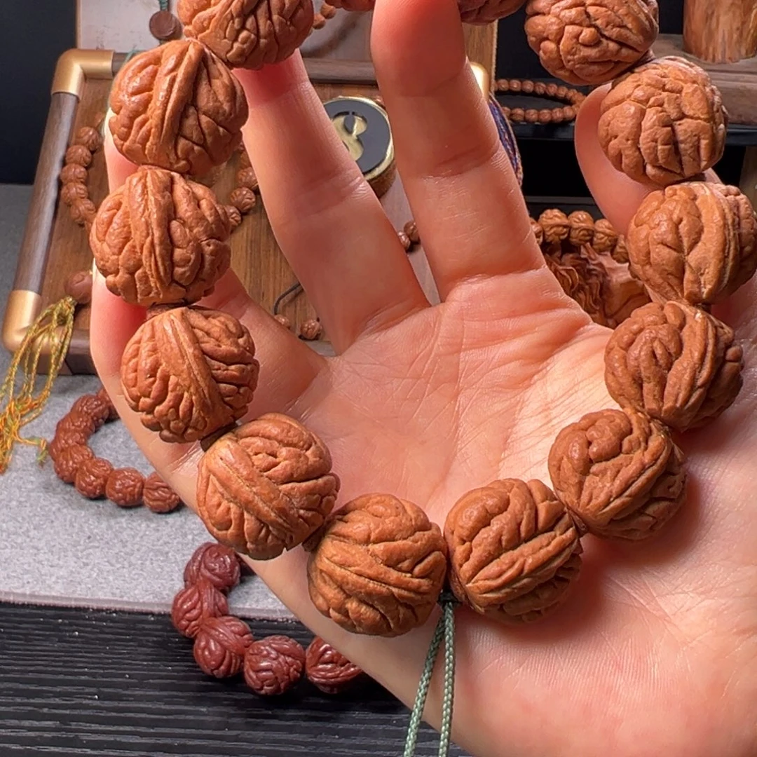 吊坠桃核22霸王龙元宝