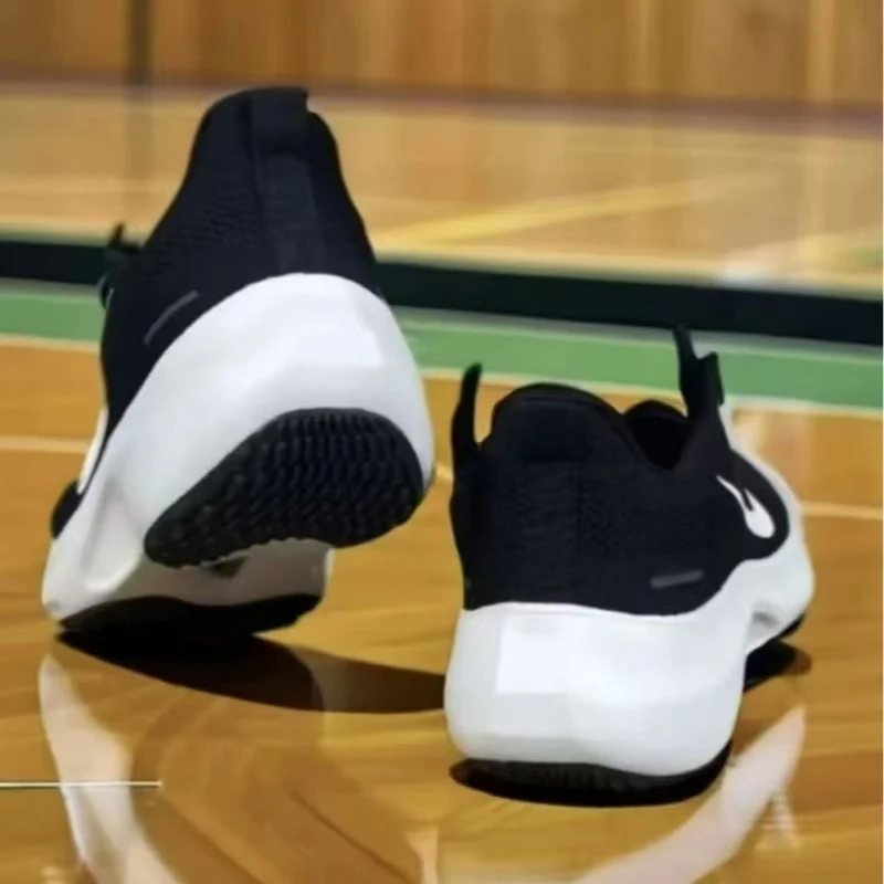 时尚休闲减震运动跑步鞋男女同款百搭系带橡胶跑步鞋