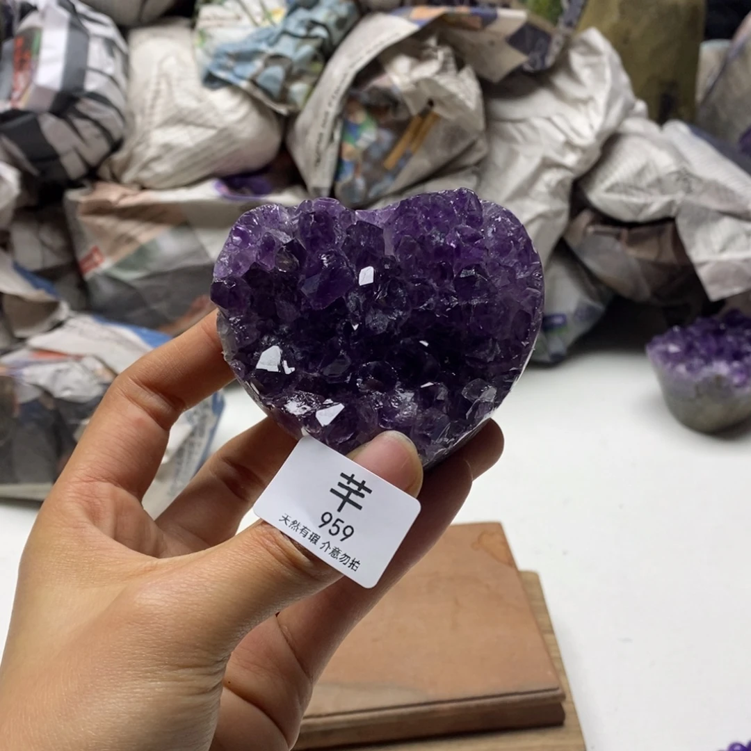 未镶嵌水晶珠宝半成品