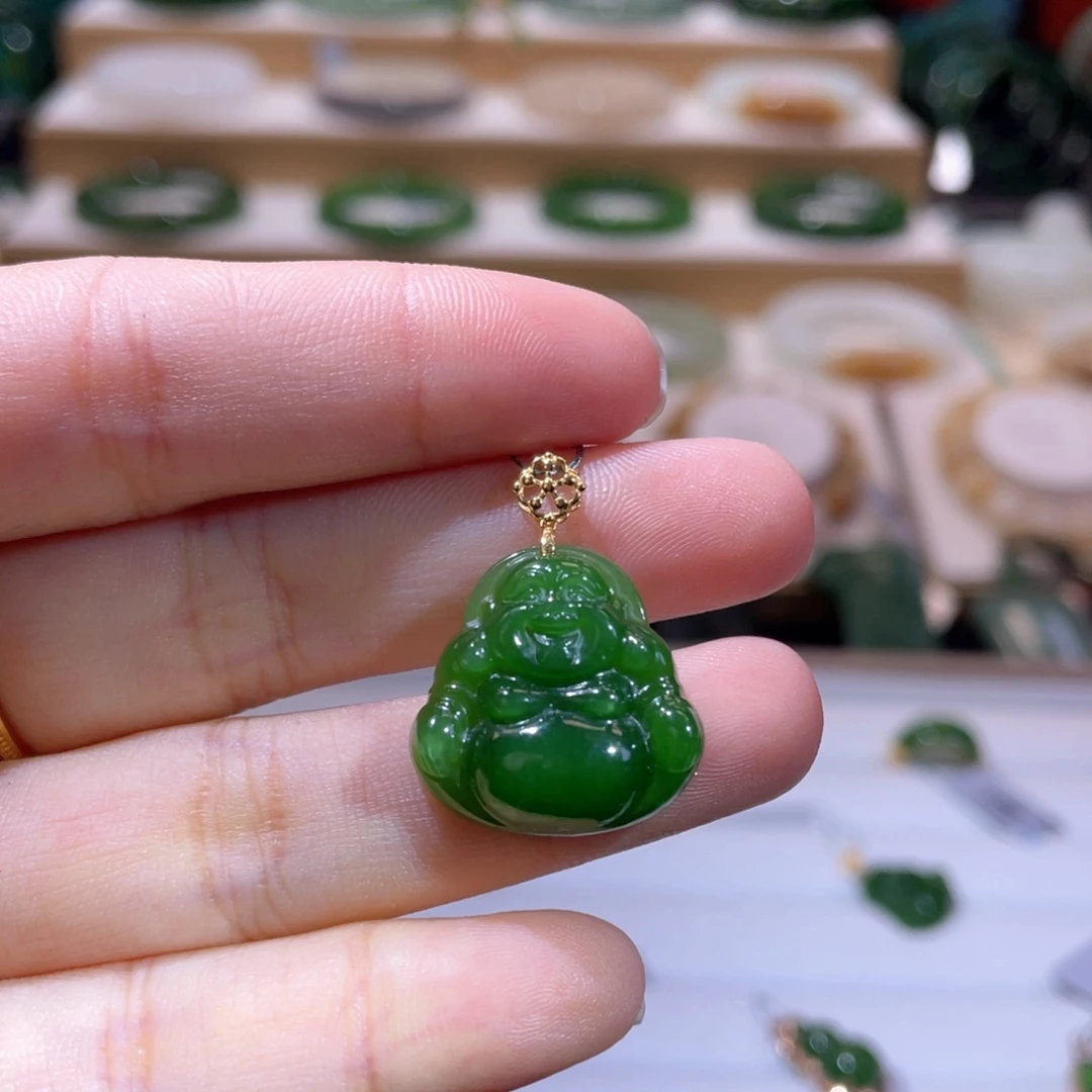 颈饰18K金镶嵌和田玉高品碧玉佛公