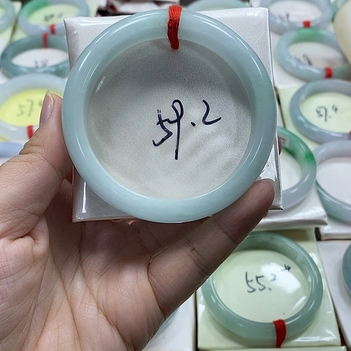 羽毛非金属时尚饰品手镯2