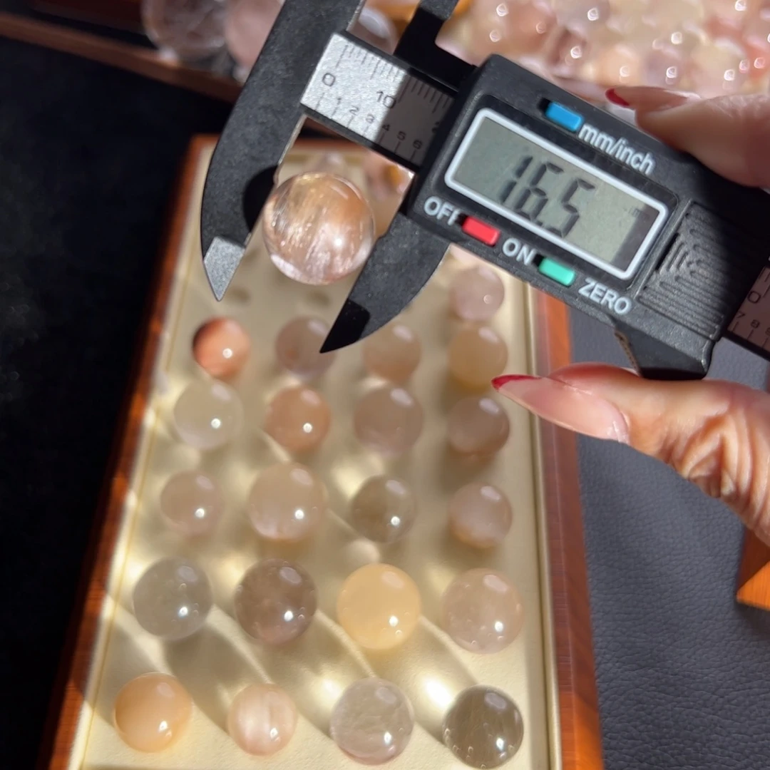 ****菜未镶嵌手链水晶16.5m定制不退不换