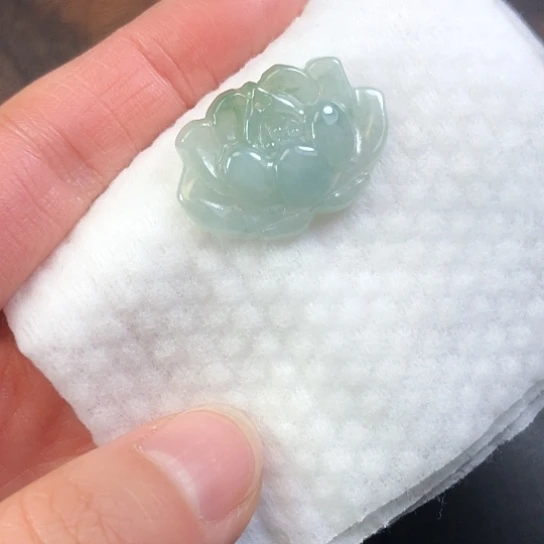 翡翠未镶嵌颈饰缅甸A货，每天下午1点半开播