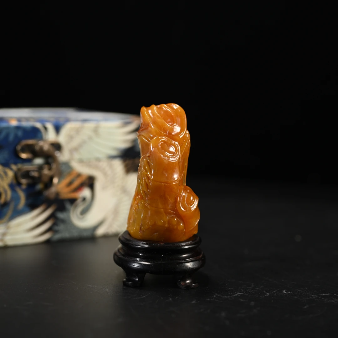 LOT8837 2511150080田黄竹报平安摆件/保利