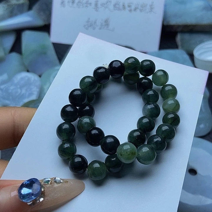 翡翠未镶嵌颈饰天然翡翠未镶嵌饰品