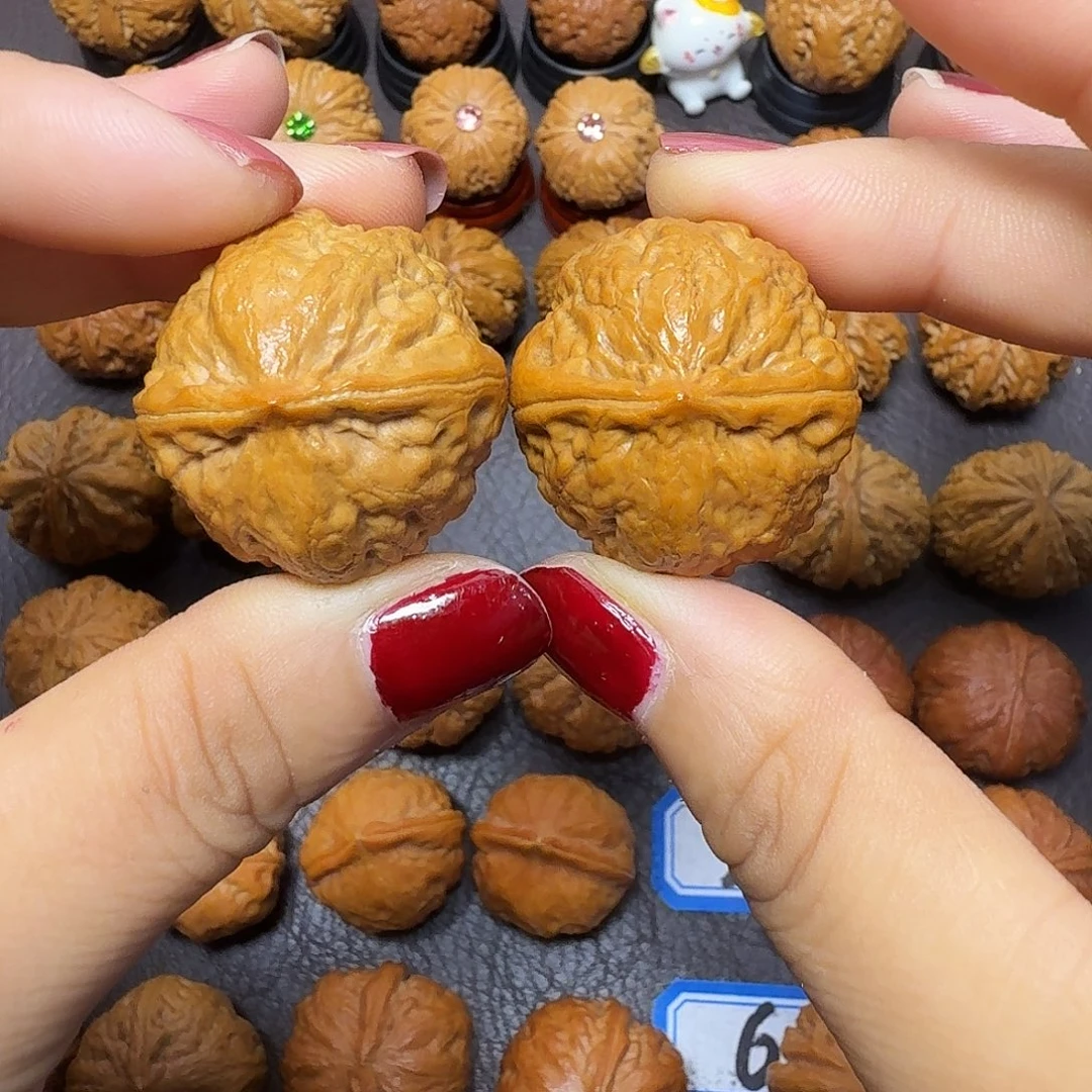 文玩核桃把件31尺蛇皮球004