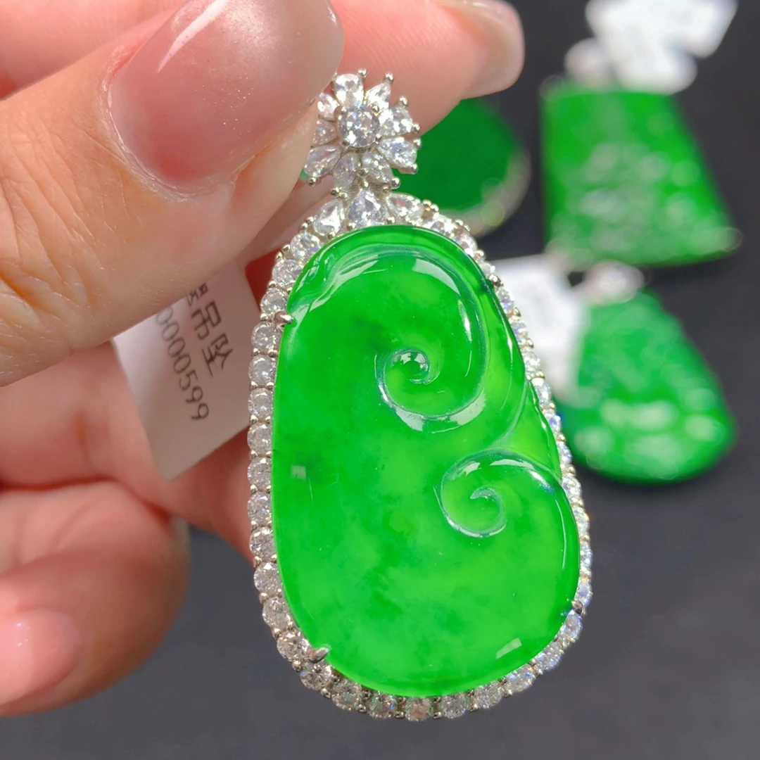 翡翠颈饰银S925镶嵌1111111111