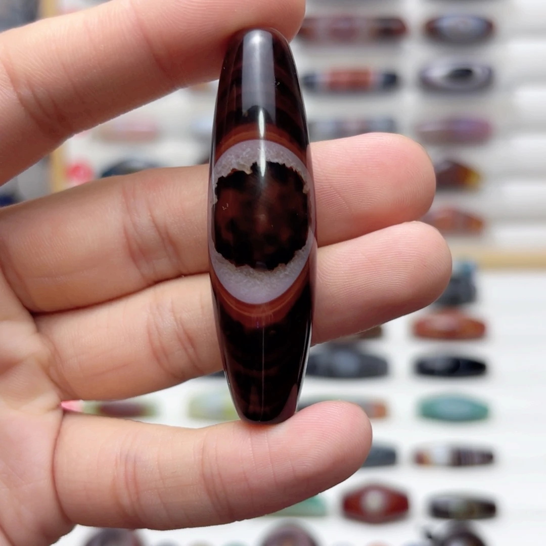 星***训玛瑙/玉髓吊坠未镶嵌1