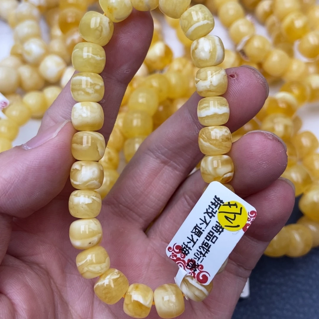 琥珀未镶嵌珠宝奇石23