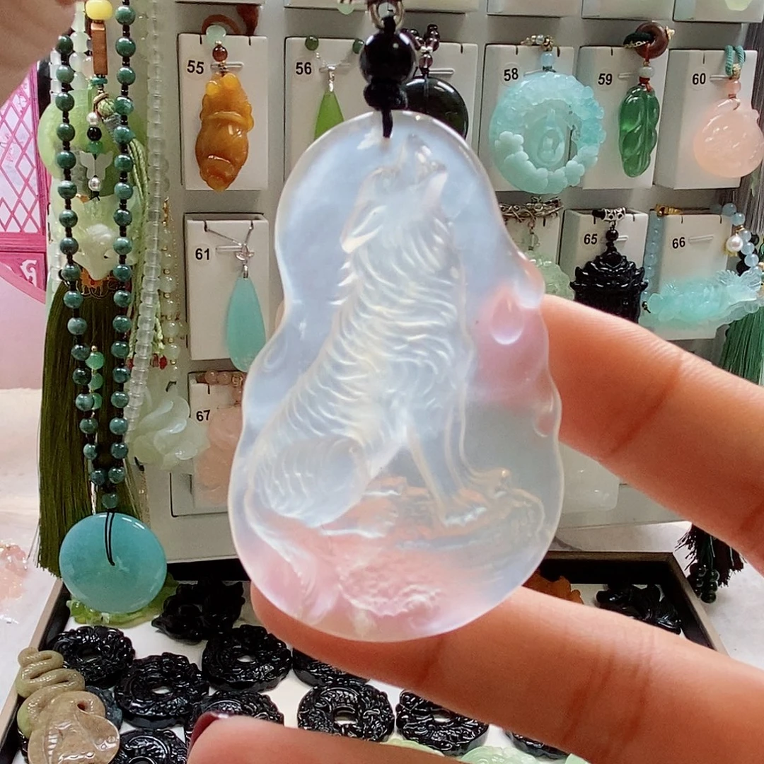 未镶嵌蛇纹石玉颈饰