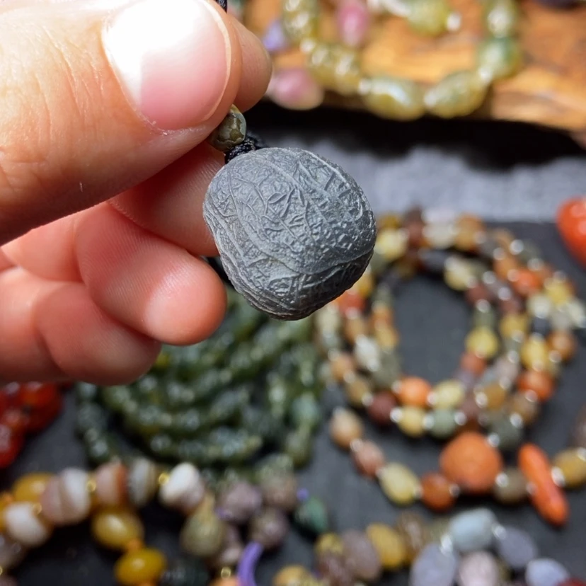 【闪购商品】玛瑙/玉髓颈饰合金